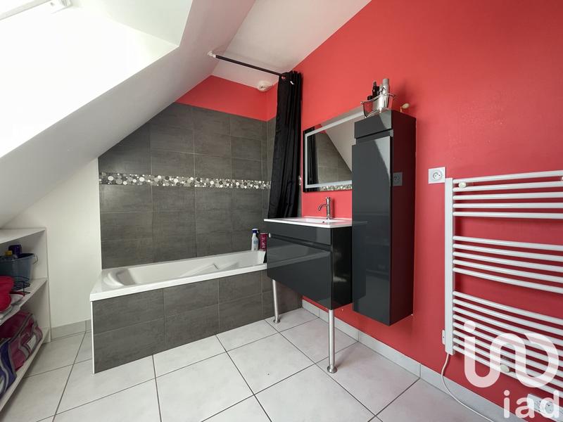 Maison - 82 m² - 5 pièces