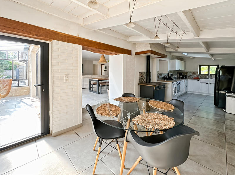 Maison - 104 m² - 3 pièces