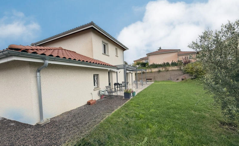 Maison - 148 m² - 4 pièces