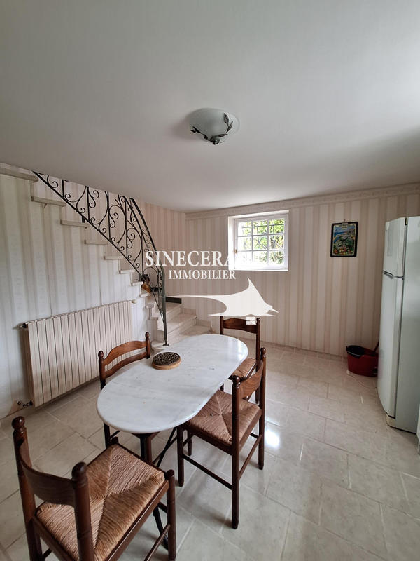 Maison - 170 m² - 5 pièces