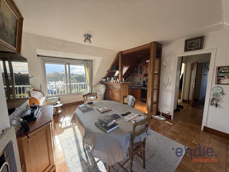 Fonds de commerce - 860 m²