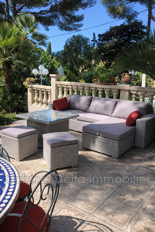 Maison - 259 m² - 12 pièces