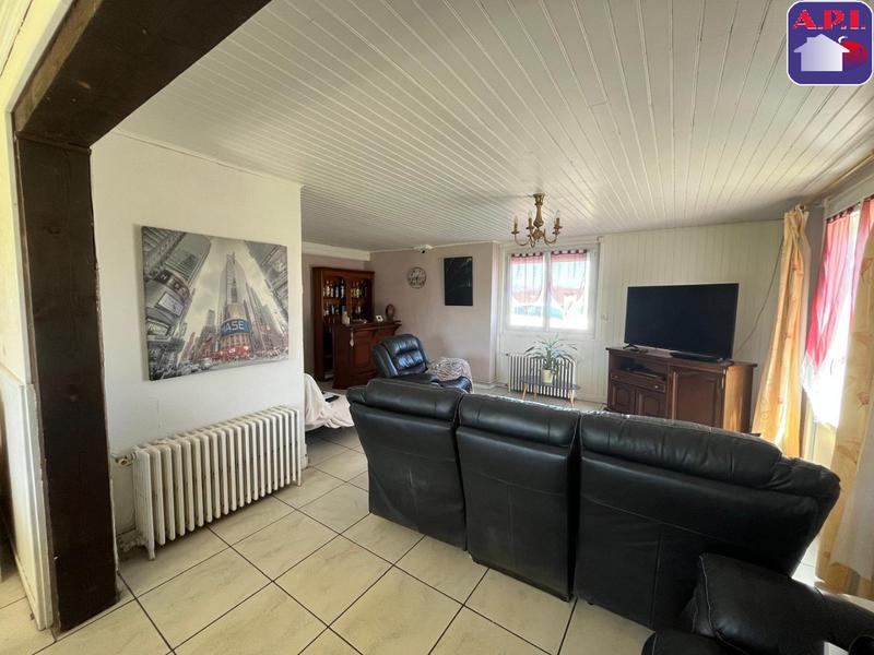 Maison - 151 m² - 6 pièces