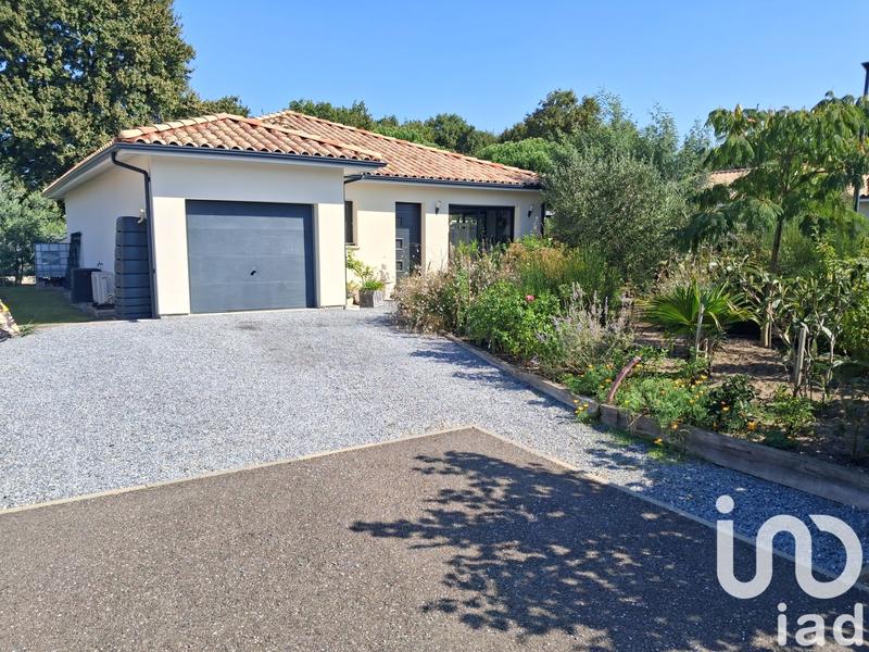 Maison - 110 m² - 4 pièces