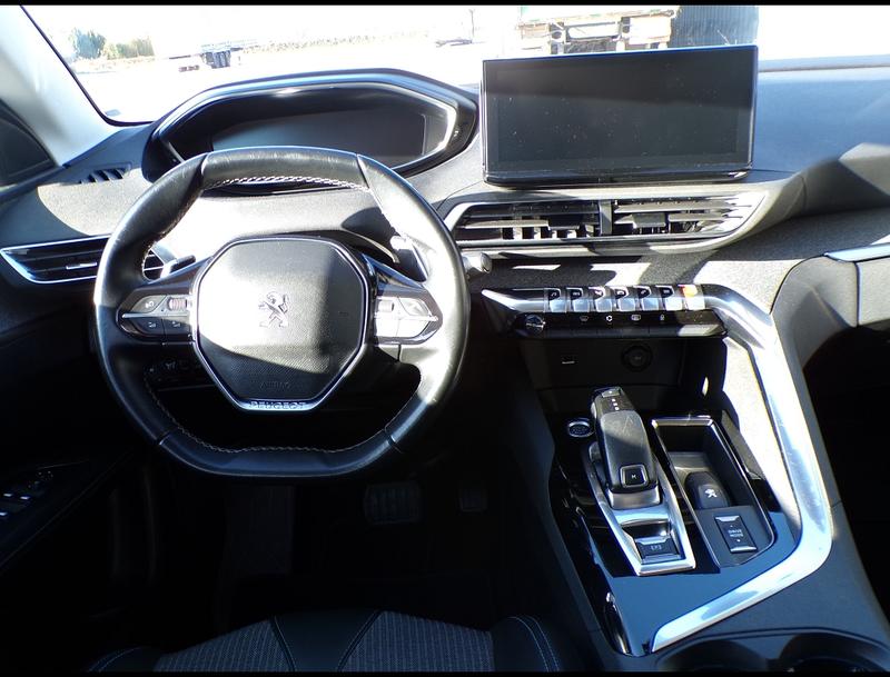 Peugeot 3008 Bhdi 130 Allure Eat8