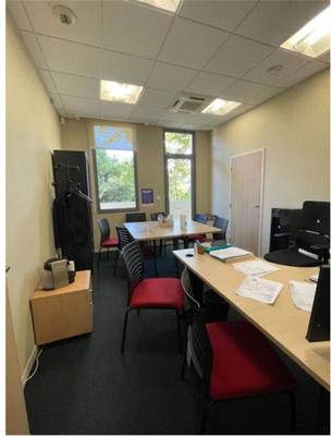 Bureau - 235 m² - 5 pièces