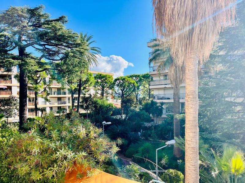 Appartement - 79 m² - 3 pièces