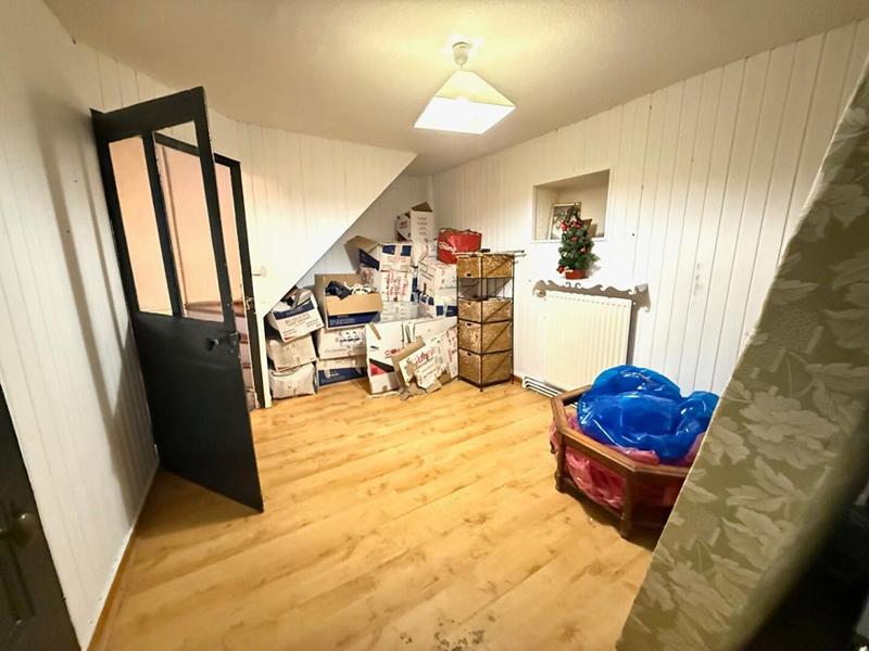 Maison de bourg - 92 m² - 4 pièces