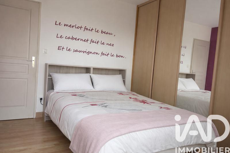 Maison - 199 m² - 9 pièces