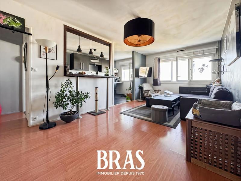 Appartement - 49 m² - 2 pièces