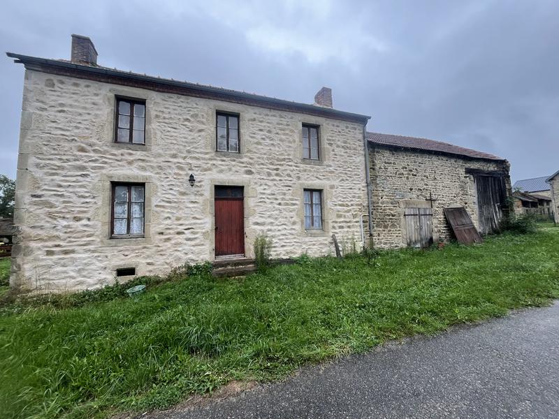 Maison ancienne - 110 m² - 3 pièces