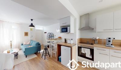 Chambre - 10 m² - 1 pièce