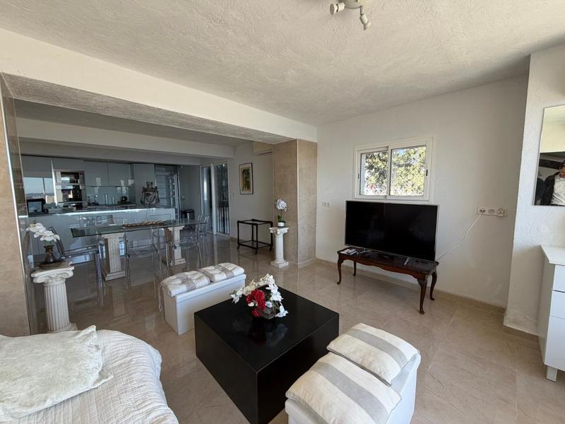 Appartement - 70 m² - 2 pièces