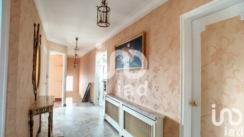 Maison - 190 m² - 5 pièces