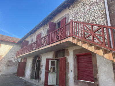 Immeuble - 157 m² - 6 pièces