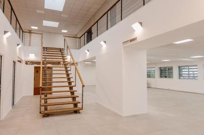 Bureau - 1 106 m² - 7 pièces