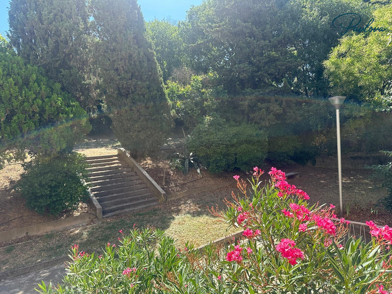 Appartement - 64 m² - 1 pièce