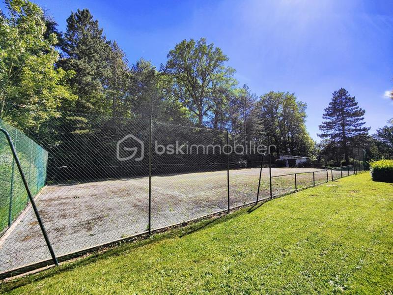 Maison - 170 m² - 7 pièces