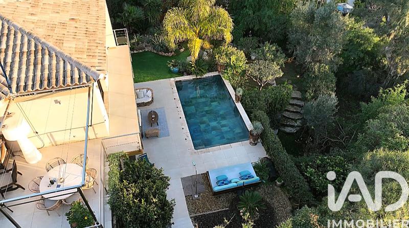 Maison de maîtres - 165 m² - 5 pièces