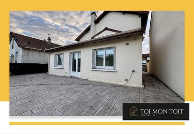 Maison - 82 m² - 5 pièces