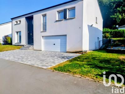 Maison - 122 m² - 6 pièces