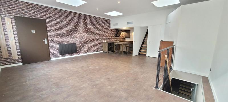 Loft - 59 m² - 2 pièces