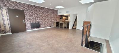Loft - 59 m² - 2 pièces