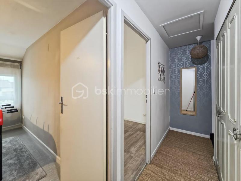 Maison - 98 m² - 5 pièces