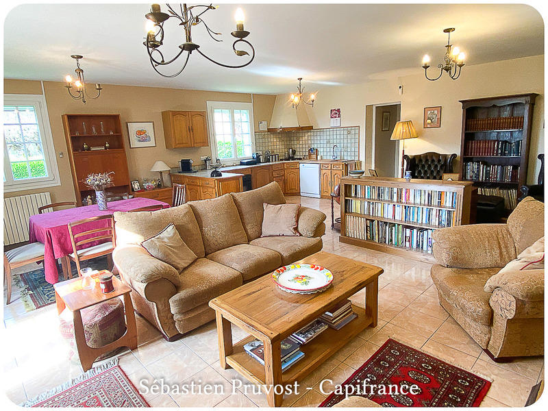 Maison - 102 m² - 5 pièces