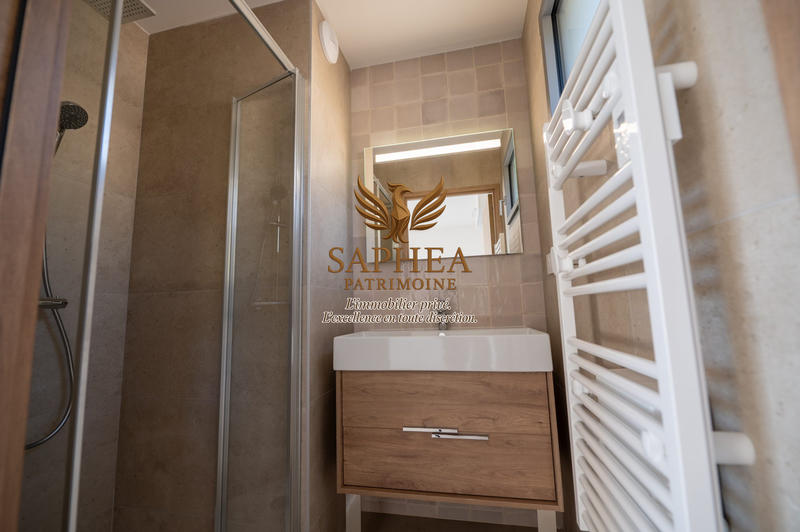 Villa - 171 m² - 5 pièces