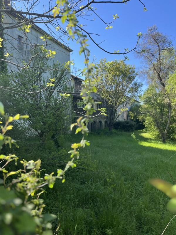 Maison - 500 m² - 10 pièces