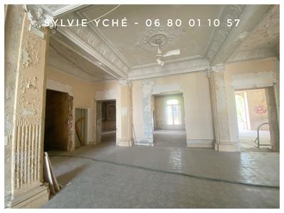 Appartement - 65 m² - 2 pièces