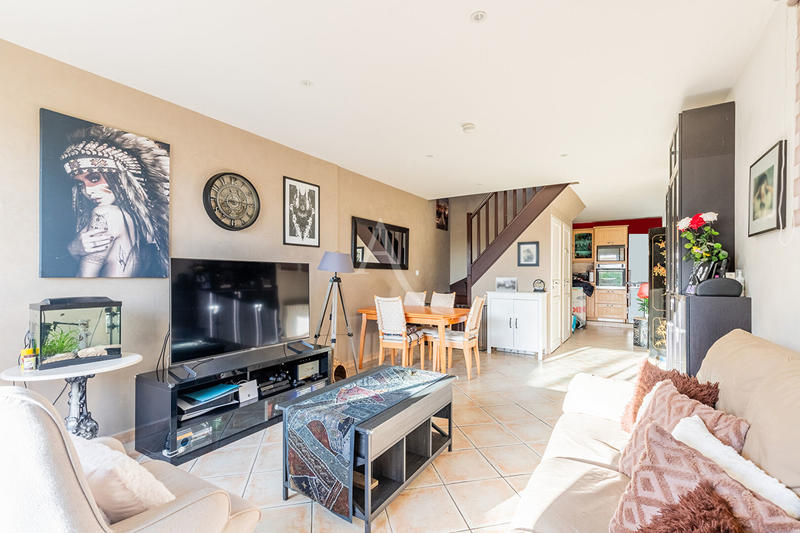 Maison - 108 m² - 5 pièces