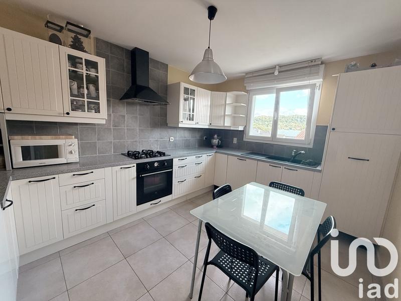 Maison - 165 m² - 8 pièces