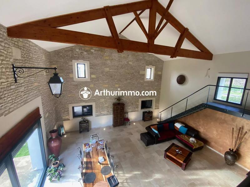 Maison - 167 m² - 4 pièces