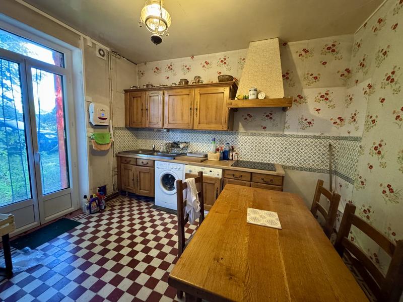 Maison - 164 m² - 7 pièces