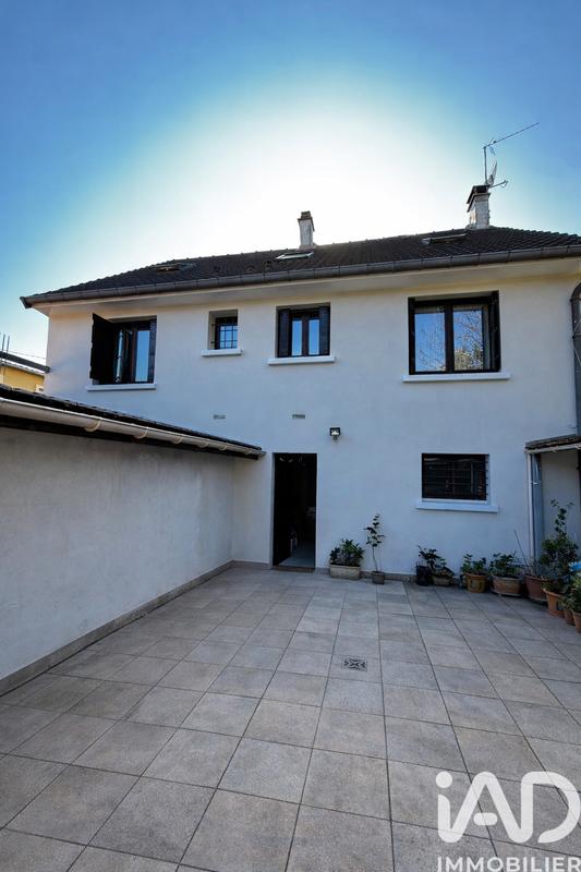 Maison - 150 m² - 5 pièces