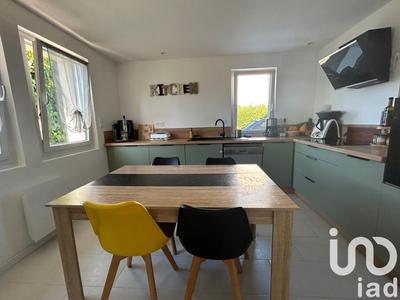 Maison - 182 m² - 8 pièces