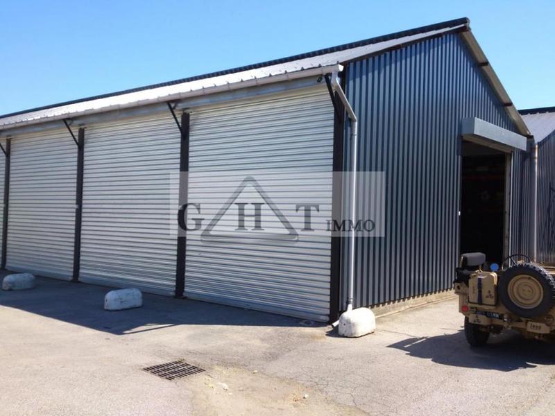 Entrepôt - 85 m²