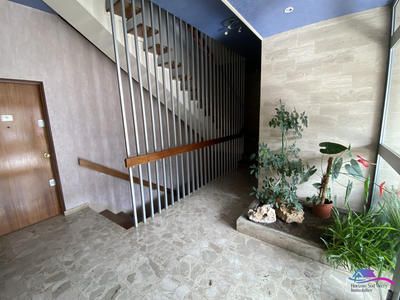 Appartement - 80 m² - 3 pièces