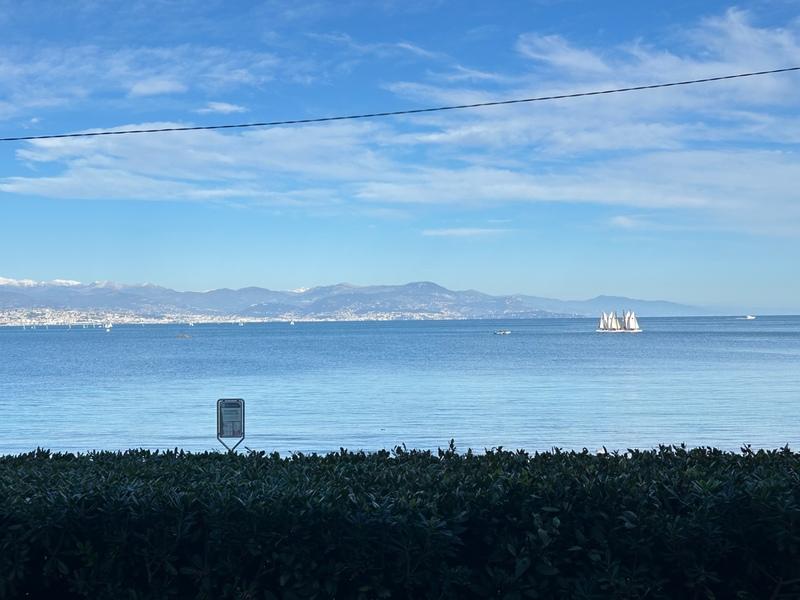 Appartement - 80 m² - 3 pièces