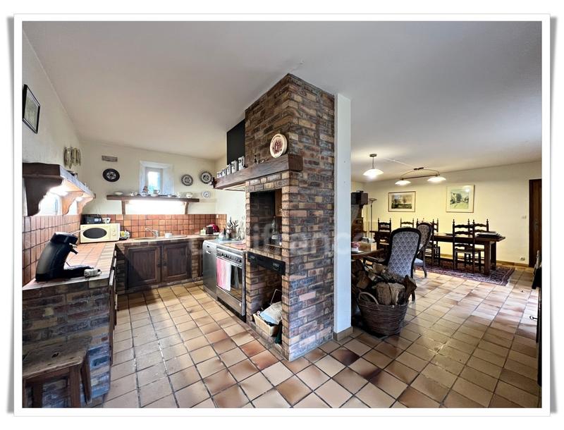 Maison - 156 m² - 6 pièces