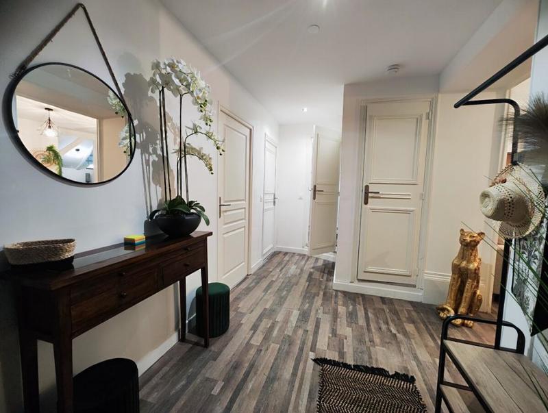 Appartement - 70 m² - 4 pièces