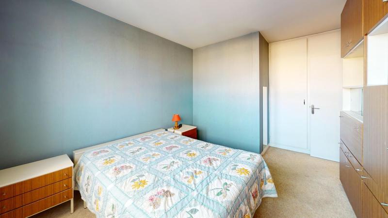 Appartement - 90 m² - 5 pièces