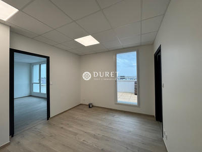 Bureau - 53 m²