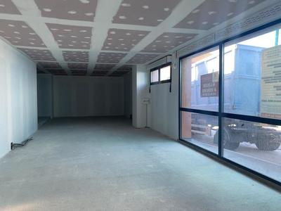 Local commercial - 112 m²