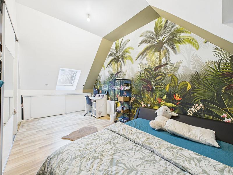 Maison - 102 m² - 6 pièces