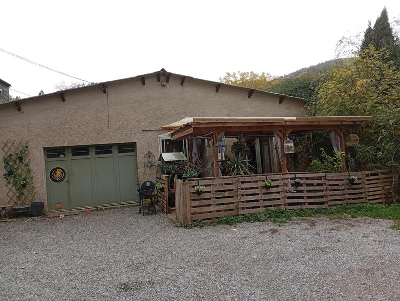 Maison - 156 m² - 7 pièces