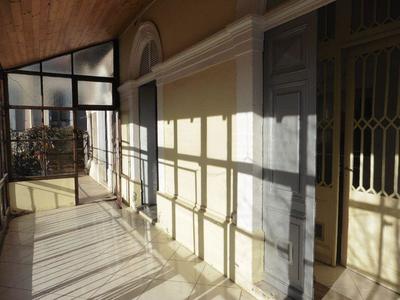 Appartement - 83 m² - 3 pièces