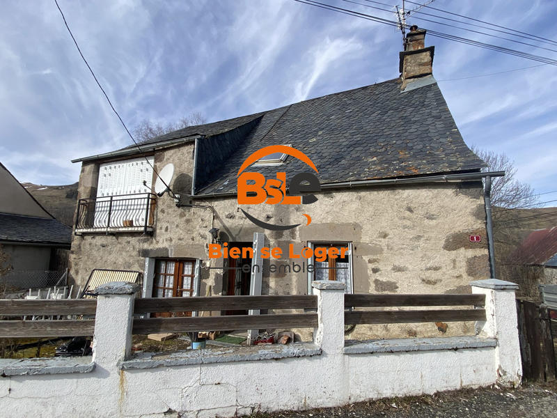 Maison - 101 m² - 5 pièces